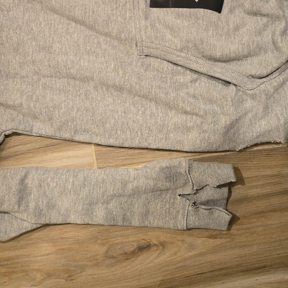 Hoodie - Picture 3 of 6